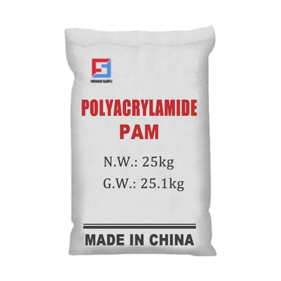 Dos grânulo Cationic do Polyacrylamide de CPAM água industrial que refina o agente