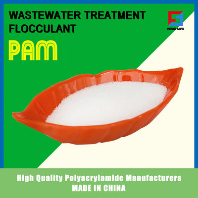 Água que refina o pó aniônico APAM do Polyacrylamide do PAM de Anion do agente para o setor mineiro